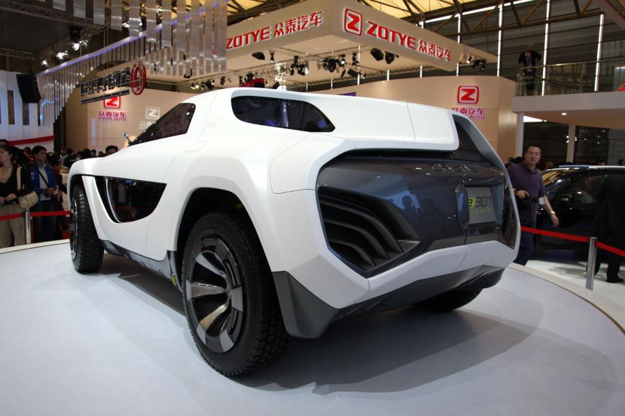  ChangAn E301 Concept 2009 года  (фото 17 из 69)